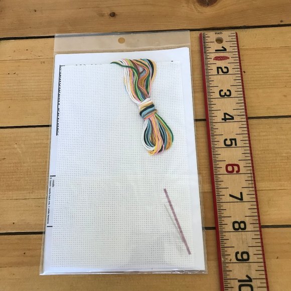 Clothesline Counted Cross Stitch Kit #3363 Design Works Crafts Marianne Savage - Picture 2 of 2